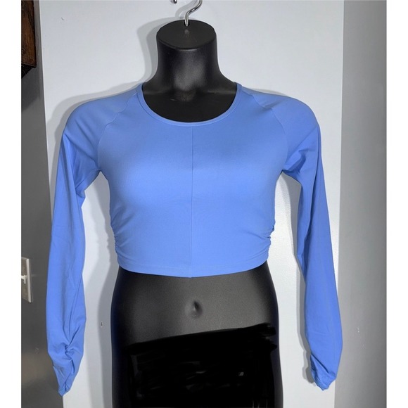 Gymshark X Whitney Simmons collaboration blue form fitting crossover crop medium - Picture 1 of 8